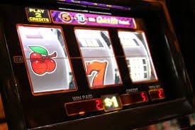 Cược cầu lông và bóng chuyền trực tuyến tại 33win01